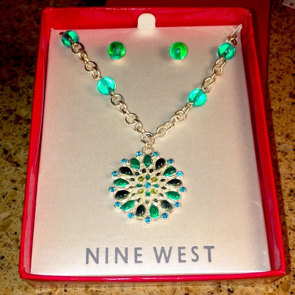 Nine West NEW box Teal green blue inlaid earring necklace Silvertone gift set - Picture 4 of 17